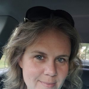 Meet your Posher, Vikki